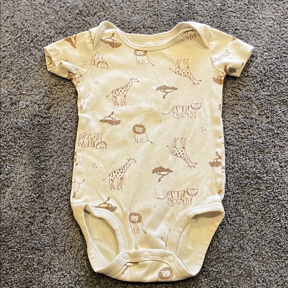 Carters 12m Cream Animal Print Bodysuit an Matching Pant Set - Picture 4 of 7